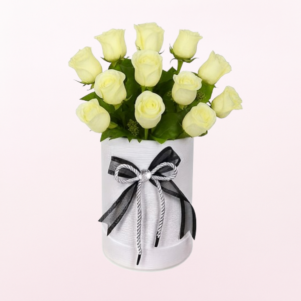 12 White Roses Luxury Hat Box Arrangement